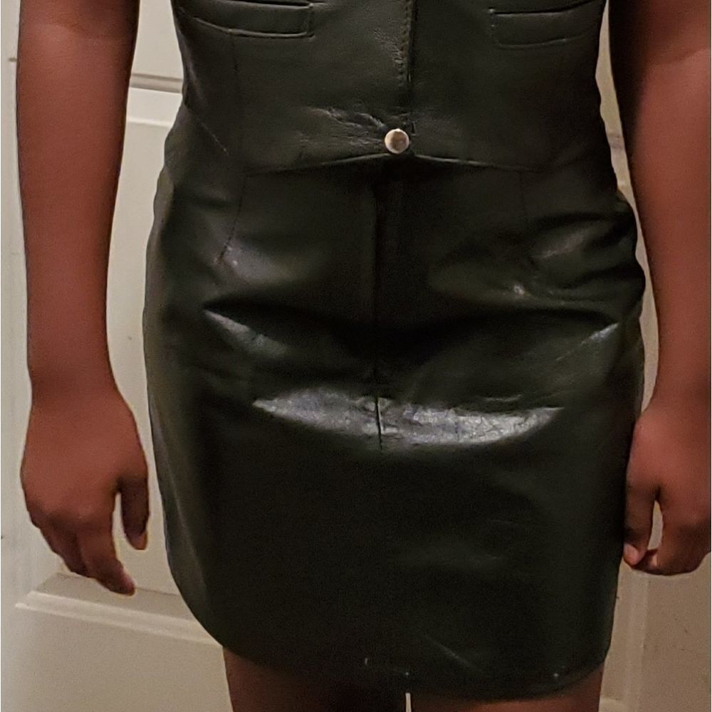 Hot Leathers genuine black leather motocycle vest - Picture 3 of 8